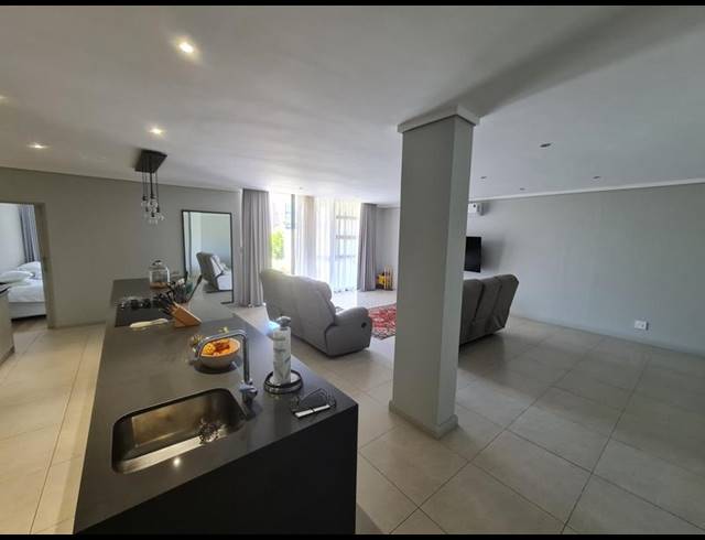 2 BEDROOM APARTMENT FOR SALE IN MIDFIELDS